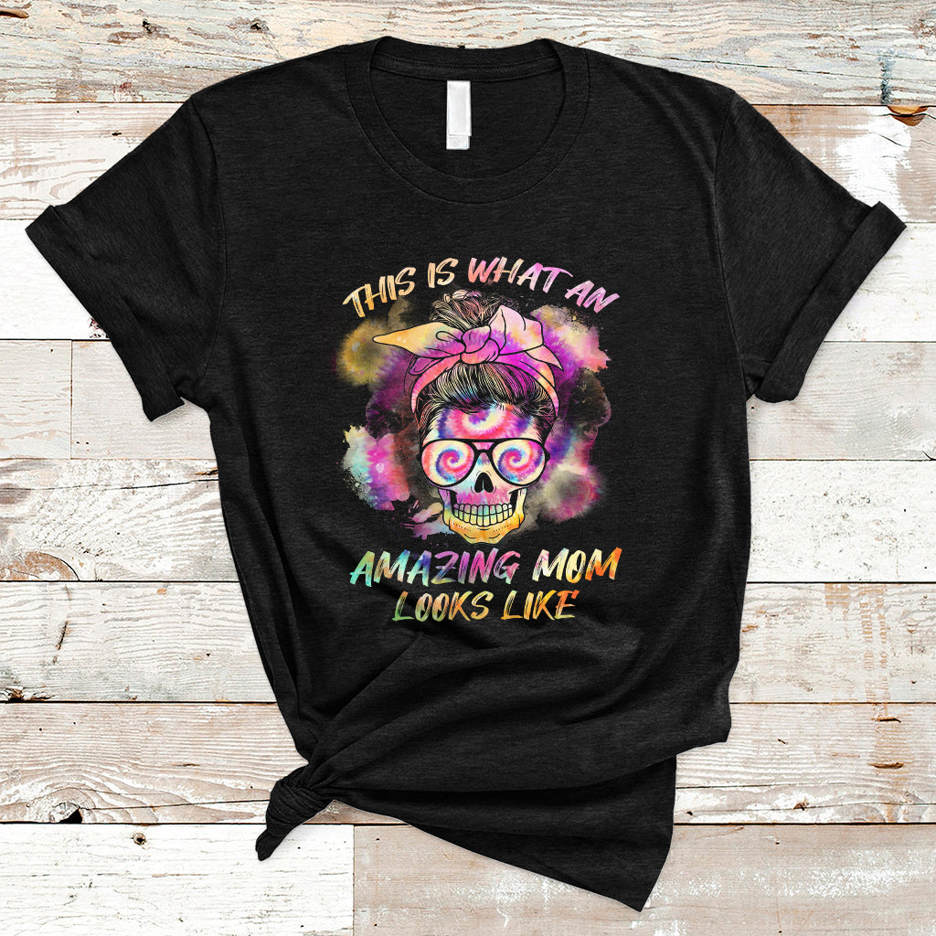 womens-this-is-what-an-amazing-mom-looks-like-messy-bun-funny-mothers-day-gift-t-shirt-ts02