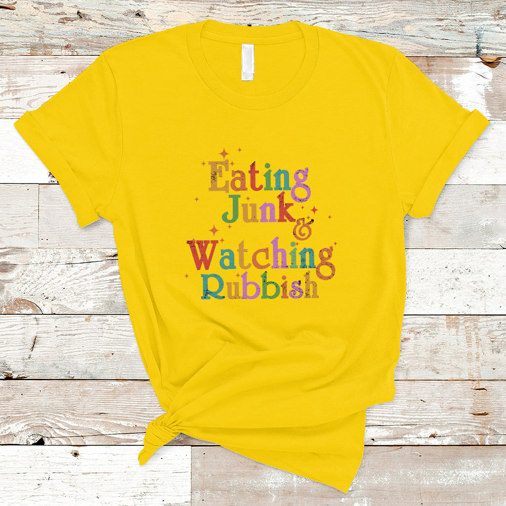 im-eating-junk-food-and-watching-rubbish-christmas-movie-t-shirt