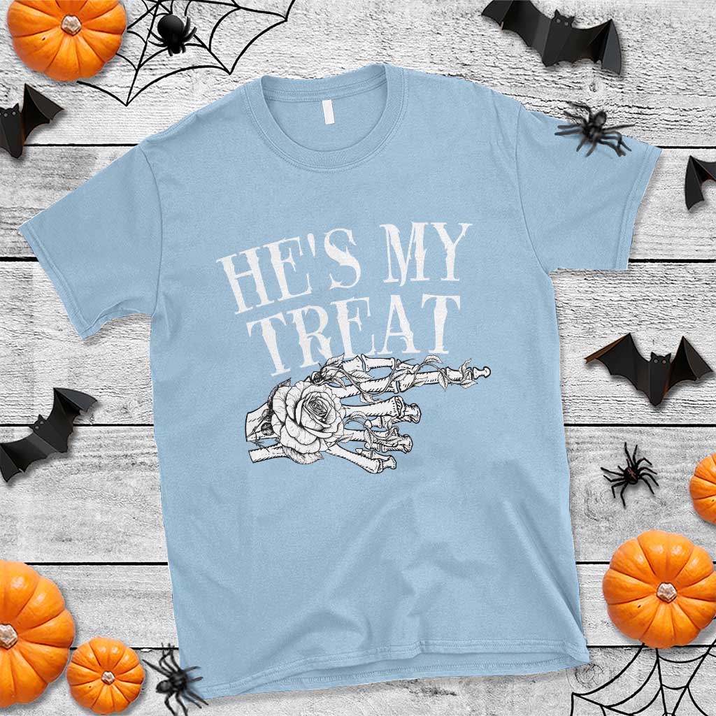 halloween-couple-matching-t-shirt-hes-my-treat-skeleton-hand