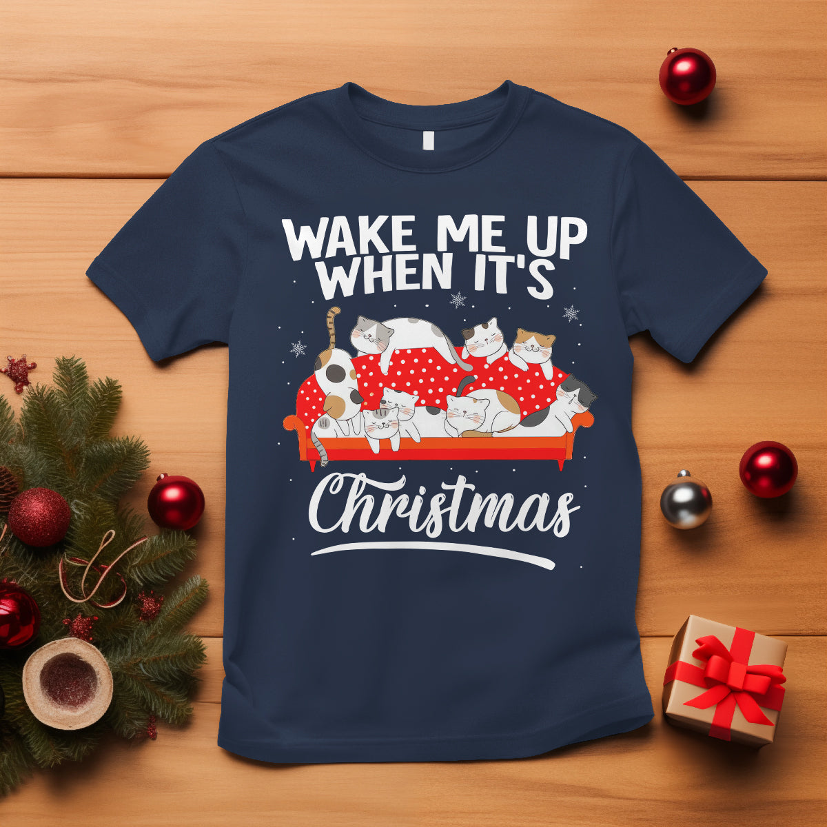 cute-cat-wake-me-up-when-its-christmas-chillin-t-shirt
