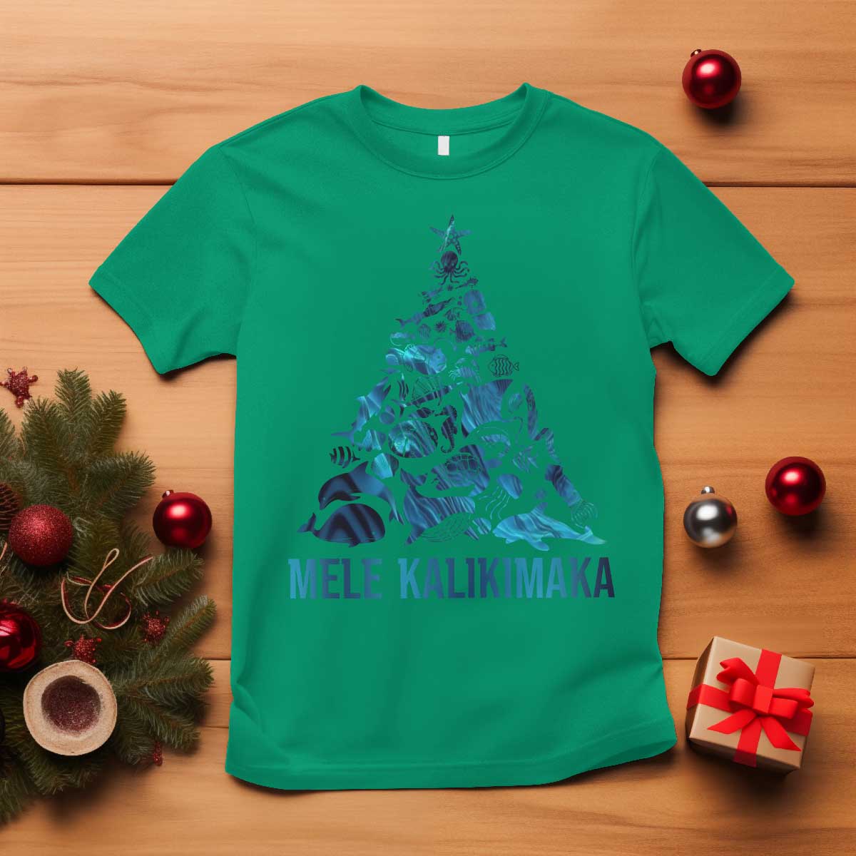 christmas-in-hawaii-t-shirt-mele-kalikimala-sea-animals-xmas-tree