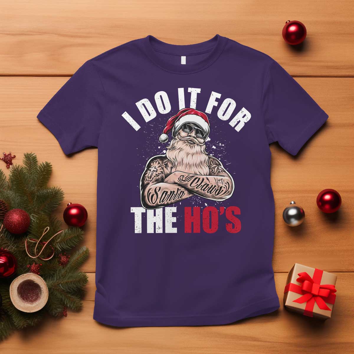 funny-christmas-santa-t-shirt-i-do-it-for-the-hos