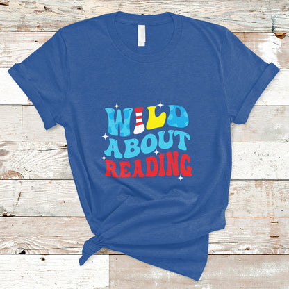 wild-about-reading-teacher-of-little-things-red-white-stripe-reading-t-shirt-ts02