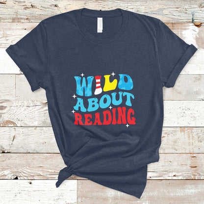 wild-about-reading-teacher-of-little-things-red-white-stripe-reading-t-shirt-ts02