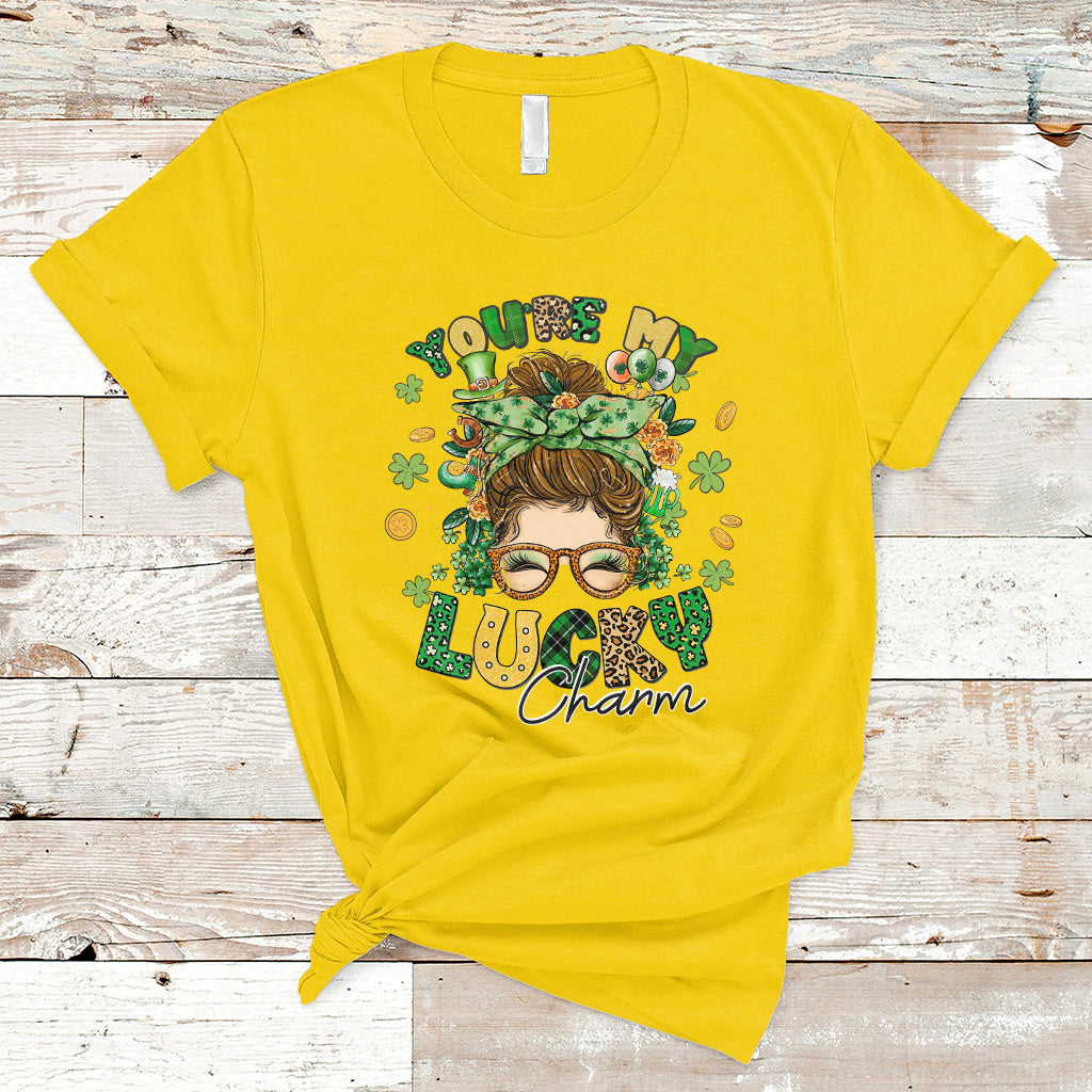 you-are-my-lucky-charm-st-patricks-day-shamrock-messy-bun-t-shirt-ts02