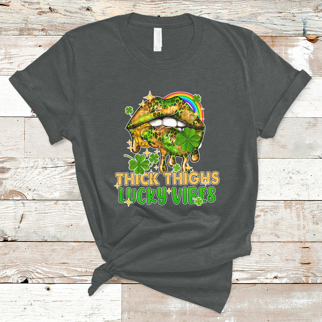 thick-thighs-lucky-vibes-funny-st-patricks-day-leopard-lips-t-shirt-ts02