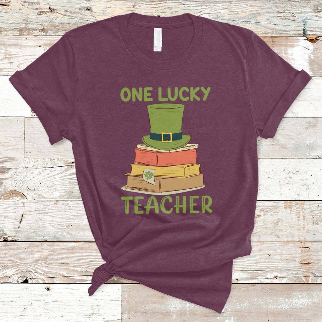 one-lucky-teacher-st-patricks-day-lepreachaun-shamrock-books-t-shirt-ts02