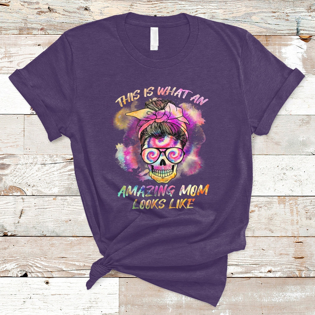 womens-this-is-what-an-amazing-mom-looks-like-messy-bun-funny-mothers-day-gift-t-shirt-ts02