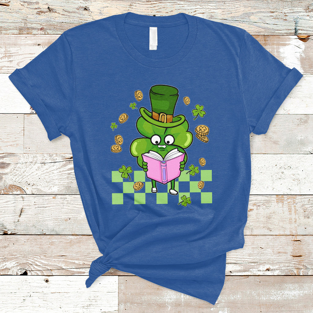 shamrock-reading-books-st-patricks-day-nerd-clover-reader-t-shirt-ts02