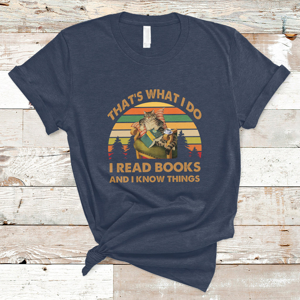 vintage-thats-what-i-do-i-read-books-and-i-know-things-cat-reading-lover-bookworm-t-shirt-ts02