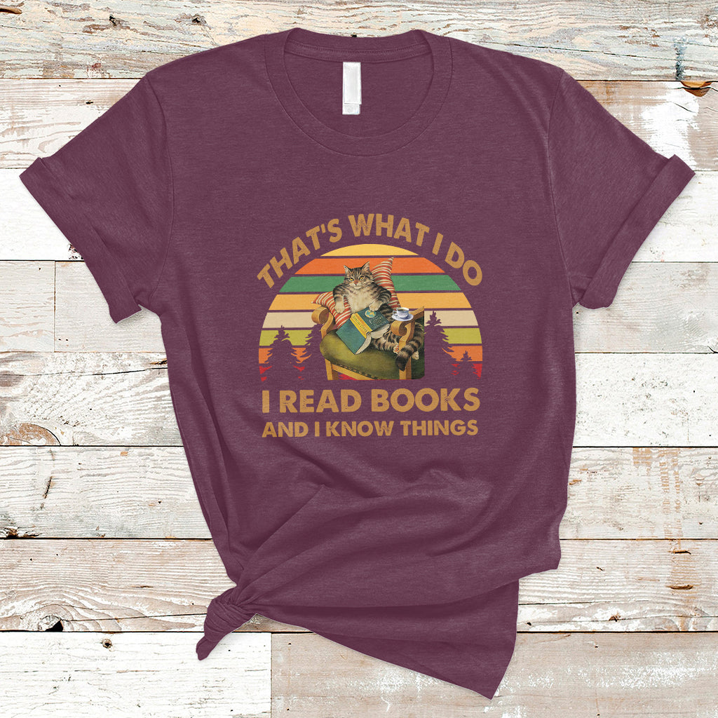 vintage-thats-what-i-do-i-read-books-and-i-know-things-cat-reading-lover-bookworm-t-shirt-ts02