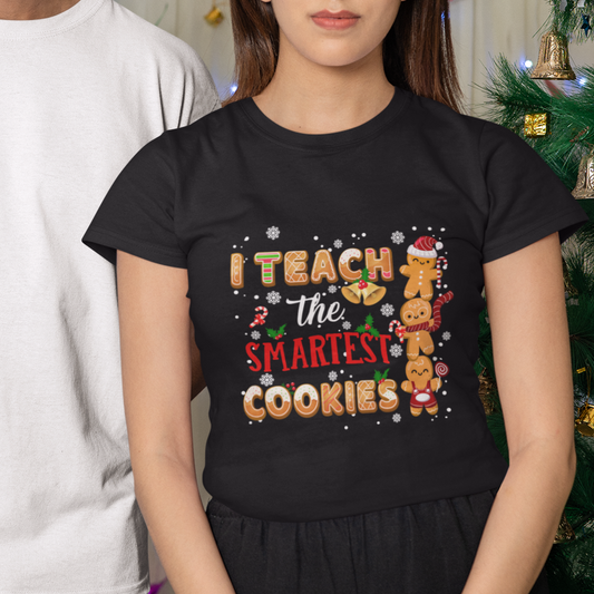 teacher-christmas-t-shirt-i-teach-the-smartest-cookies-gingerbread-man-students