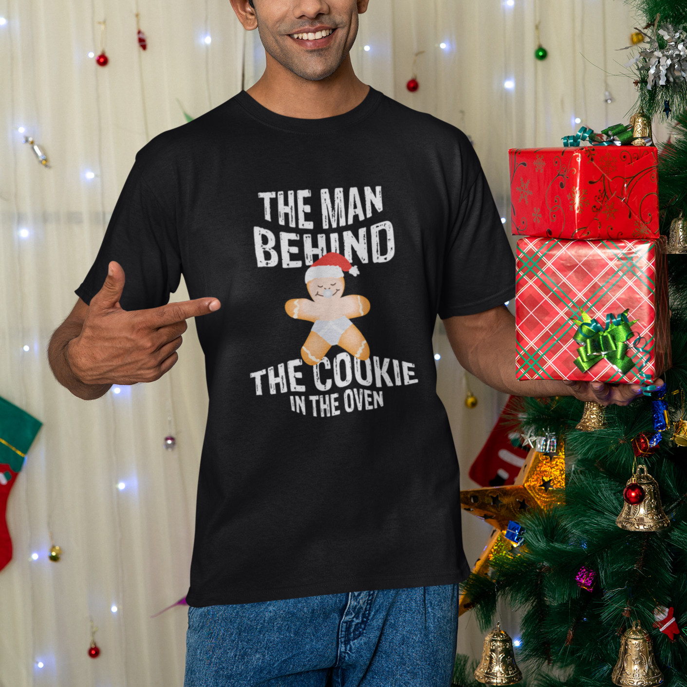 christmas-pregnancy-the-man-behind-the-cookie-in-the-oven-gingerbread-baby-t-shirt