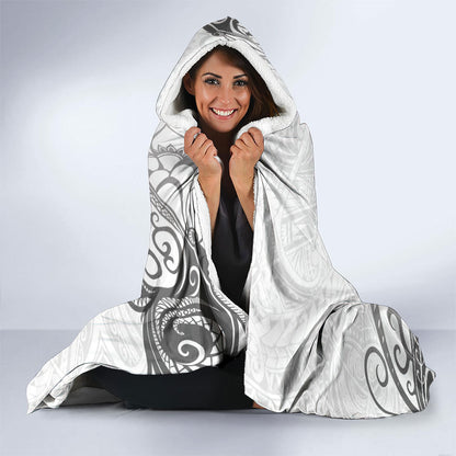 Brain Cancer Support Hooded Blanket Ribbon Polynesian Pattern