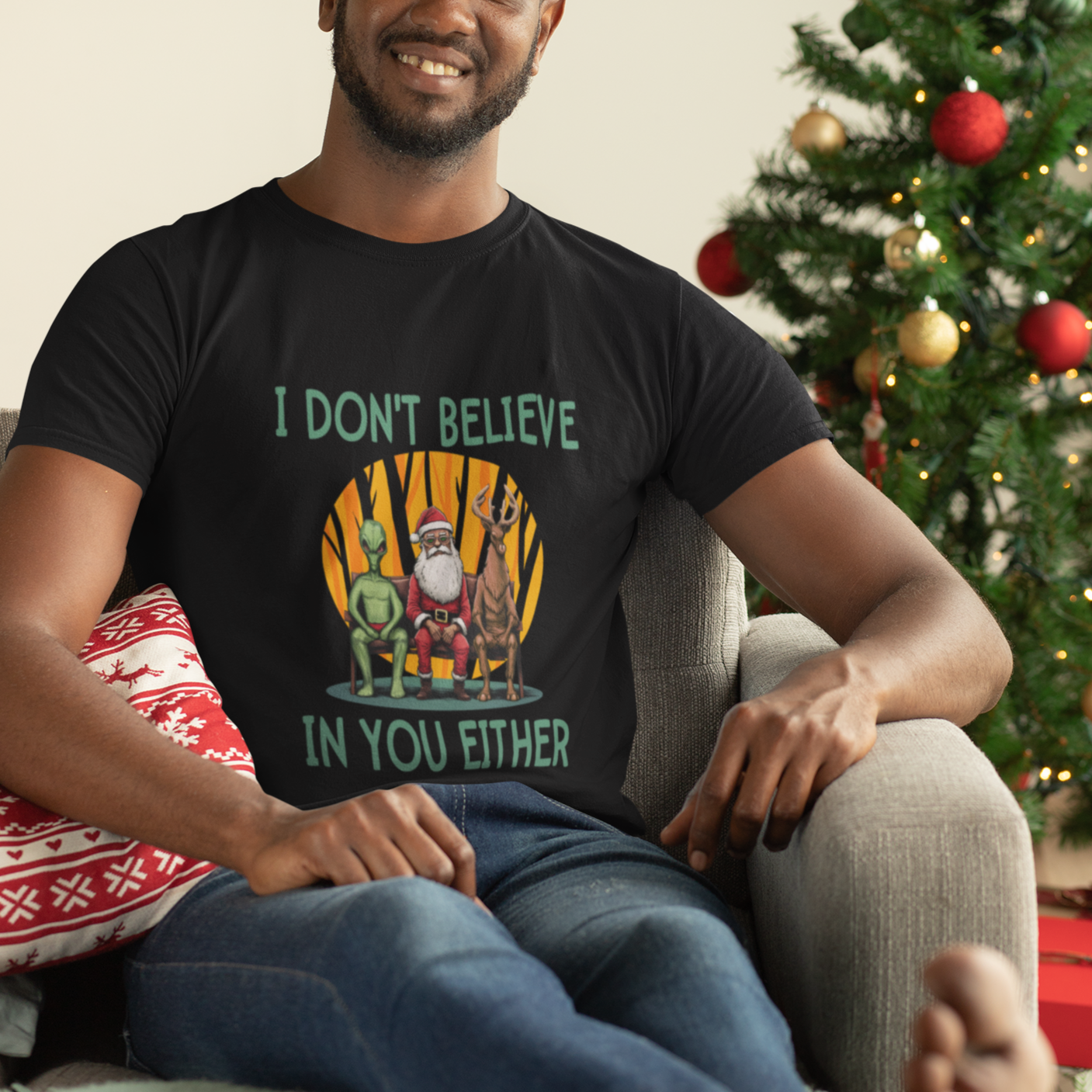anti-christmas-t-shirt-i-dont-believe-in-you-either-santa-reindeer-alien
