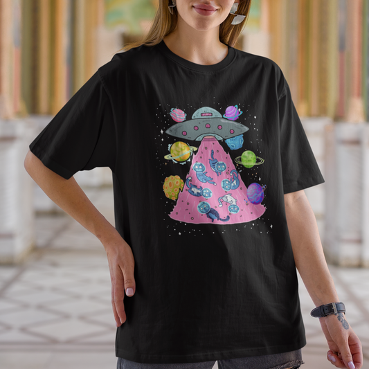 cat-lover-t-shirt-ufo-catches-cat-into-space