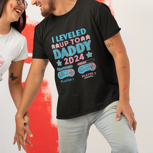 i-leveled-up-to-daddy-2024-funny-soon-to-be-dad-t-shirt