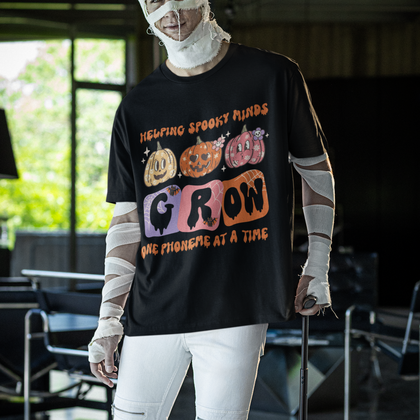 halloween-reading-t-shirt-helping-spooky-minds-grow-one-phoneme-dyslexia-pumpkin