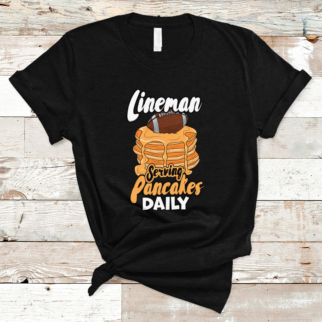 lineman-serving-pancake-daily-funny-vintage-football-t-shirt-ts01-1