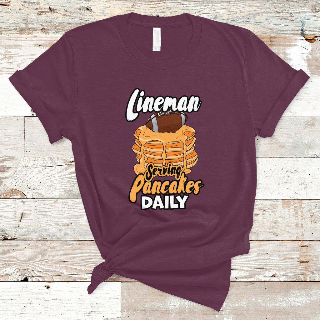 lineman-serving-pancake-daily-funny-vintage-football-t-shirt-ts01-1
