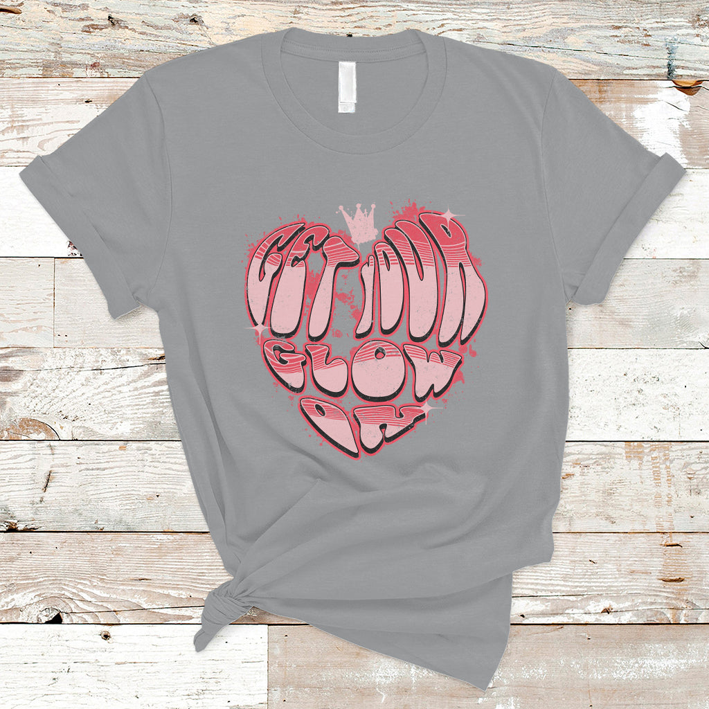 retro-70s-80s-t-shirt-get-your-glow-on-glow-party-retro-70s-80s-graffiti-heart-shape