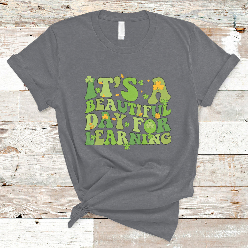 its-beautiful-day-for-learning-st-patricks-day-students-t-shirt-ts02