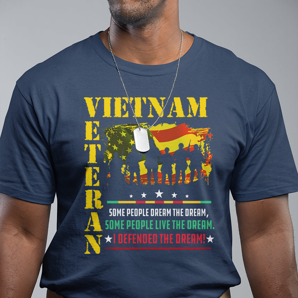 patriotic-vietnam-veterans-defended-the-dream-american-flag-t-shirt