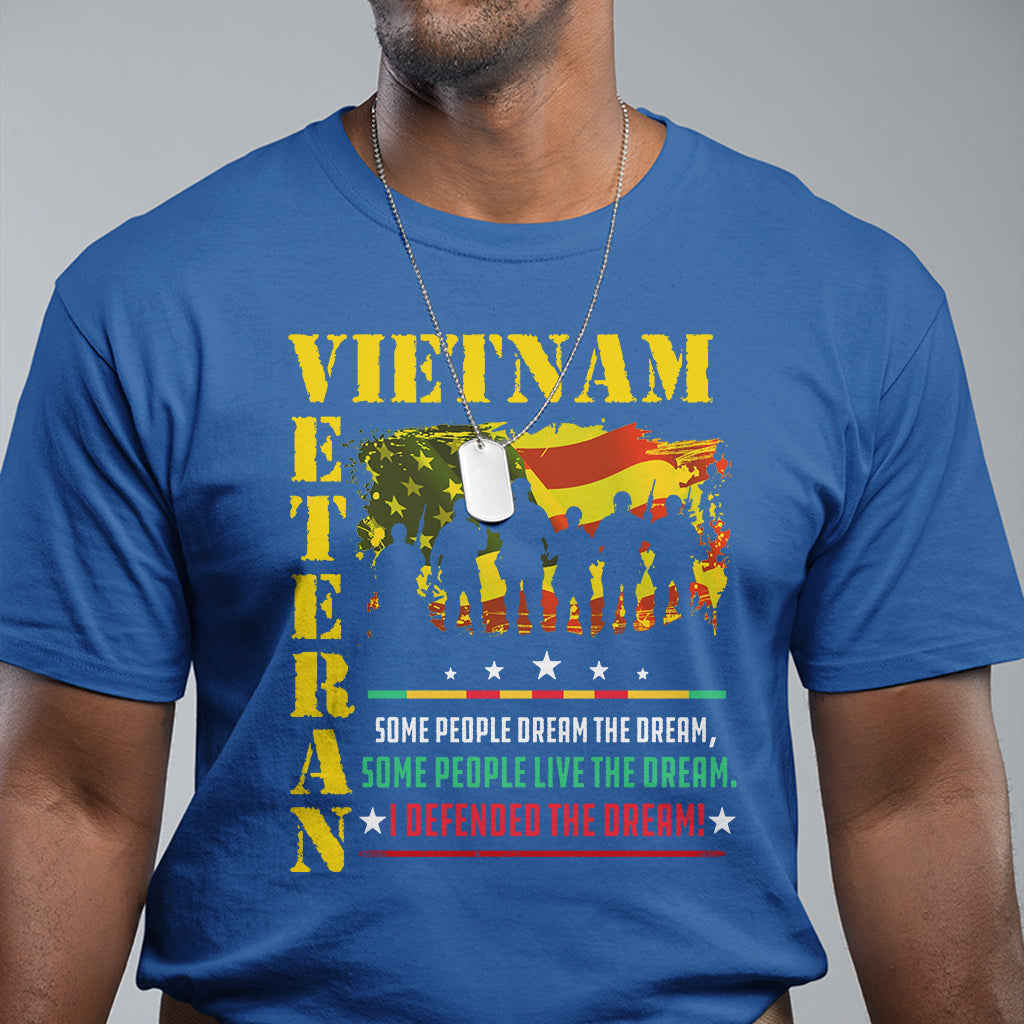patriotic-vietnam-veterans-defended-the-dream-american-flag-t-shirt