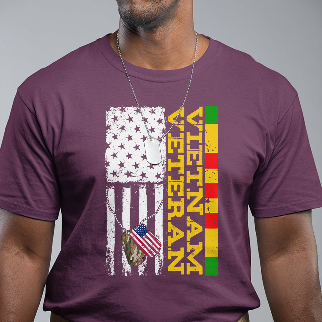 proud-vietnam-veterans-honor-patriotic-soldier-american-flag-t-shirt