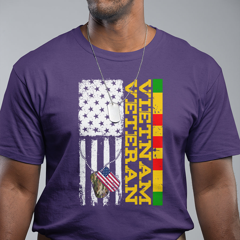 proud-vietnam-veterans-honor-patriotic-soldier-american-flag-t-shirt