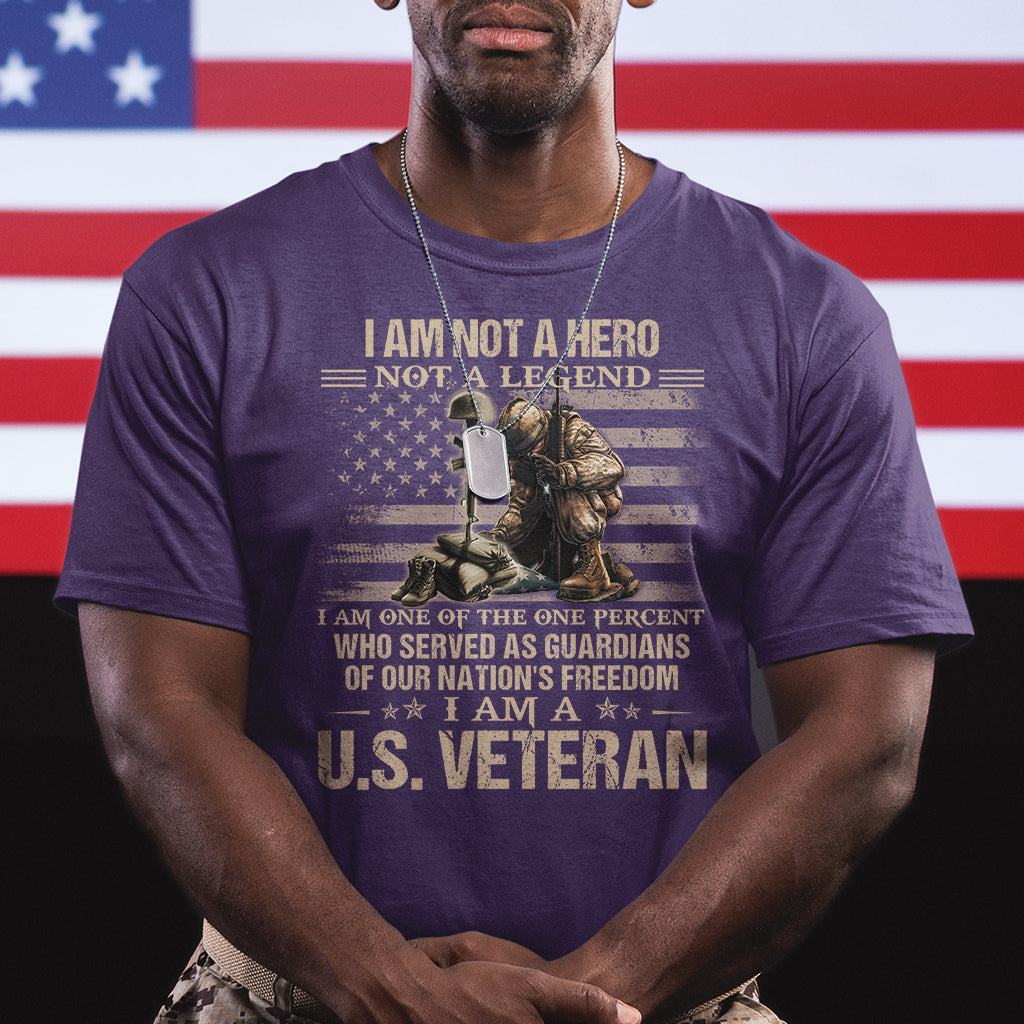 american-veteran-t-shirt-i-am-not-a-hero-not-a-legend-us-flag-soldier-combat-boots-and-dog-tags