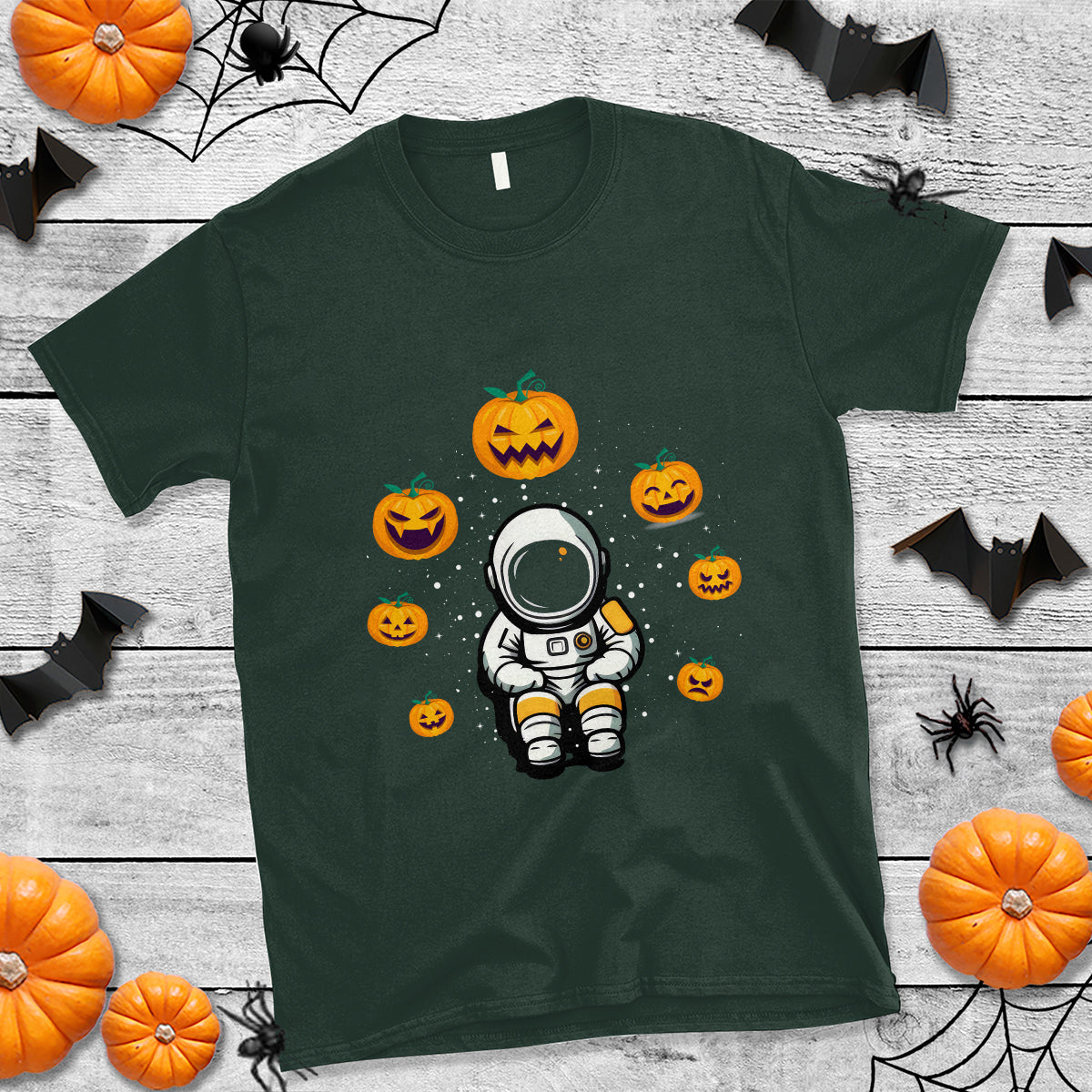 halloween-astronaut-t-shirt-scary-pumpkin-universe-outer-space-halloween-costume