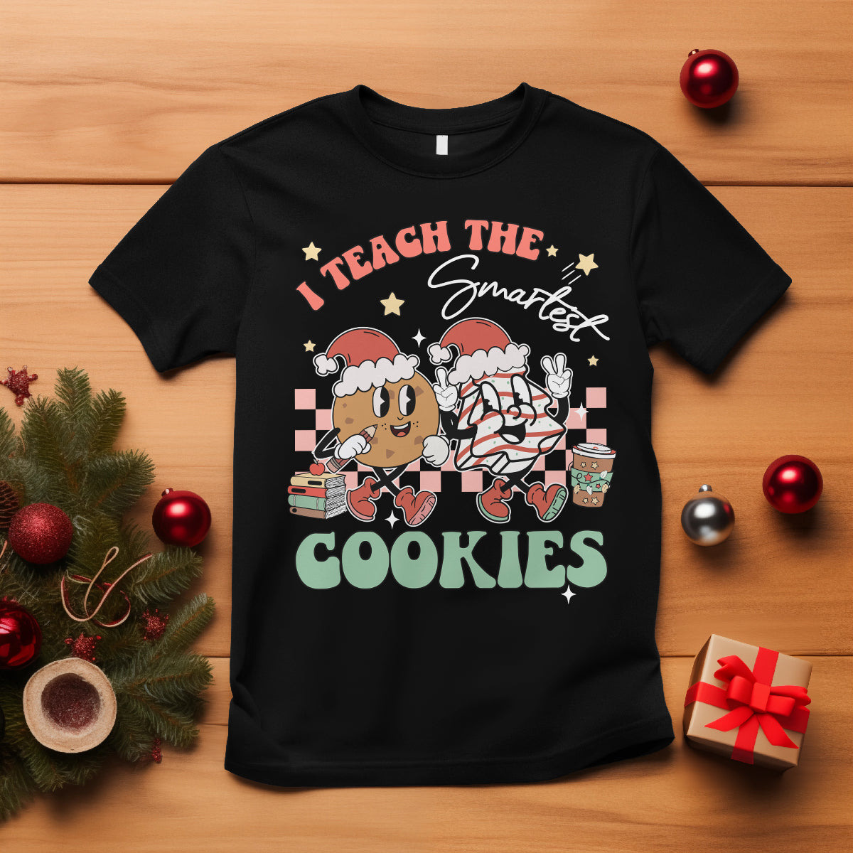 teacher-christmas-t-shirt-i-teach-the-smartest-cookies-retro-groovy-xmas-cookies