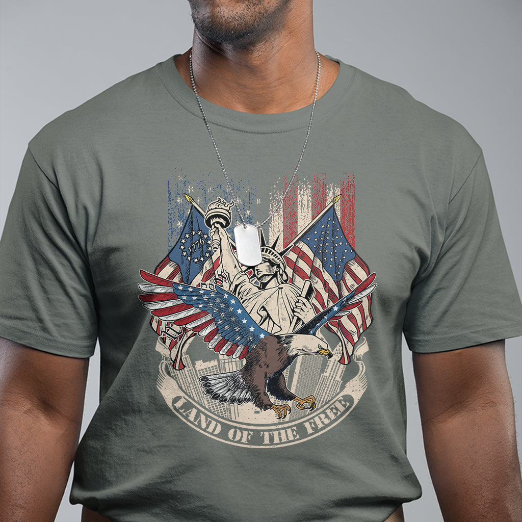 american-patriots-land-of-the-free-usa-flag-proud-patriotic-t-shirt