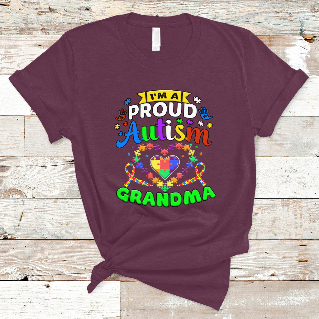 im-a-proud-autism-grandma-t-shirt-ts04