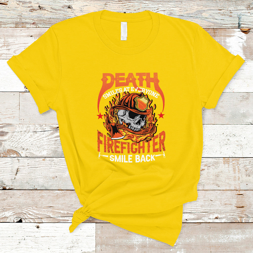 firefighter-t-shirt-death-smiles-at-everyone-firefighter-smile-back-ts04