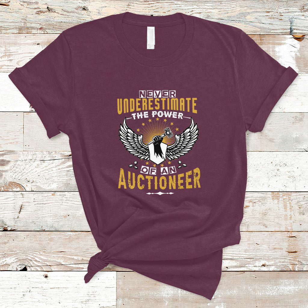 never-underestimate-power-of-an-auctioneer-t-shirt-ts04-1