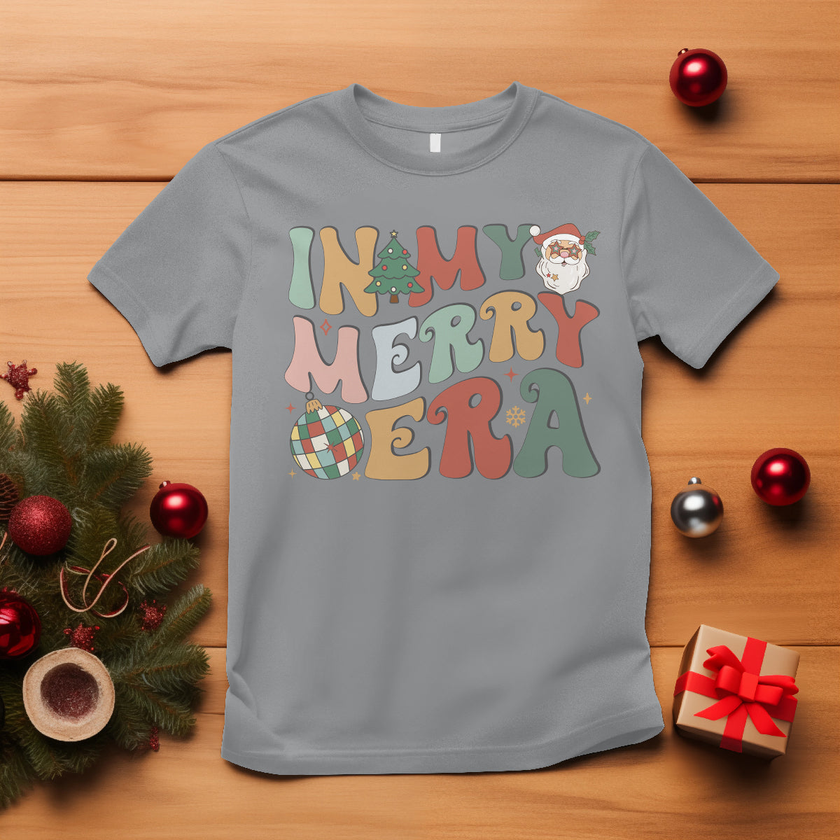 in-my-merry-era-retro-groovy-christmas-santa-disco-ball-t-shirt