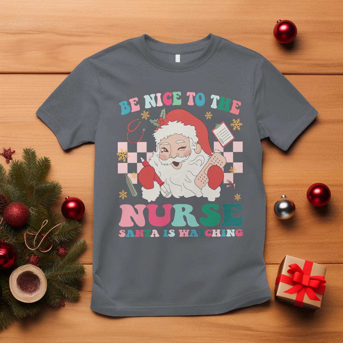 be-nice-to-the-nurse-santa-is-watching-christmas-t-shirt