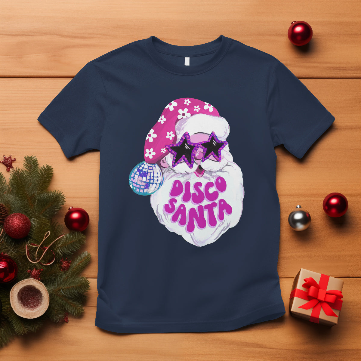 funny-pink-santa-retro-groovy-funky-disco-christmas-cool-sunglass-t-shirt