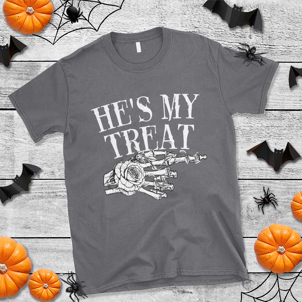 halloween-couple-matching-t-shirt-hes-my-treat-skeleton-hand