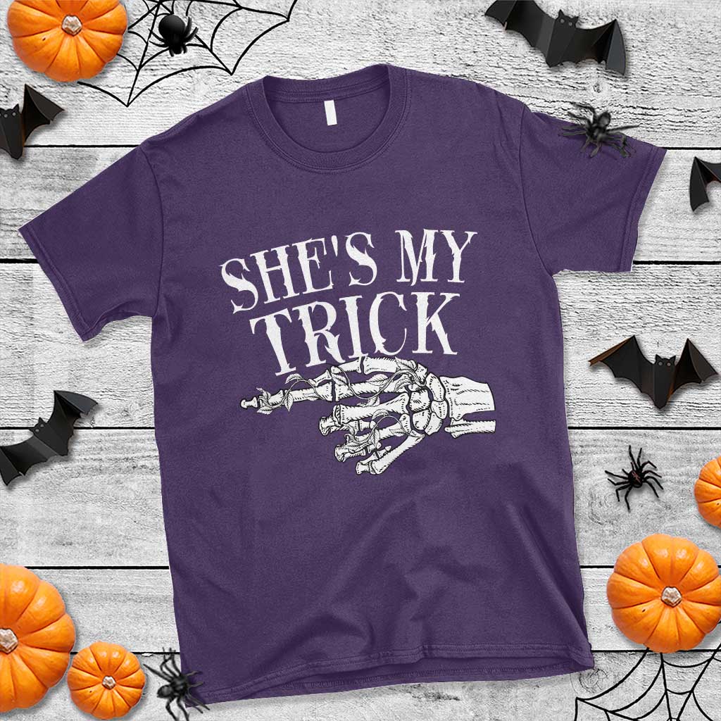 halloween-couple-matching-t-shirt-shes-my-trick-skeleton-hand