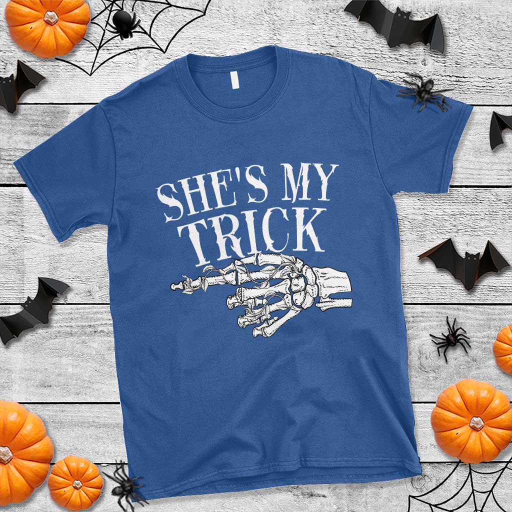 halloween-couple-matching-t-shirt-shes-my-trick-skeleton-hand