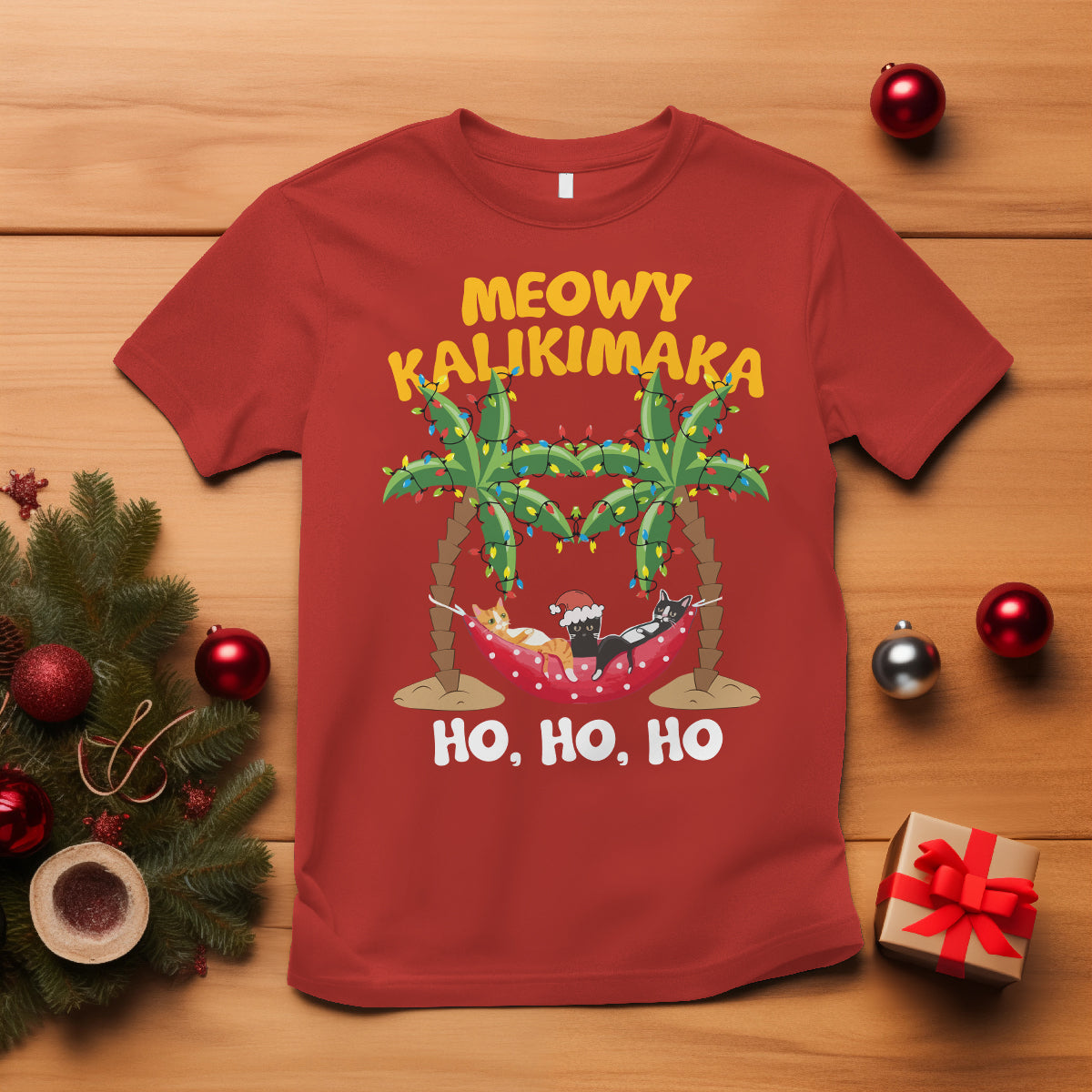 christmas-in-hawaii-t-shirt-meowy-kalikimaka-cat-chillin-ho-ho-ho-xmas-palm-tree