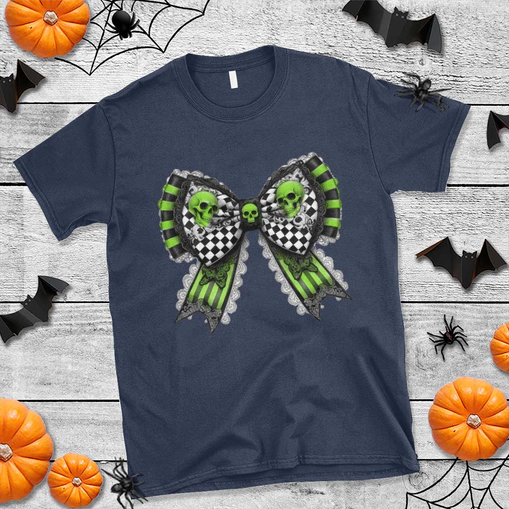 coquette-halloween-t-shirt-spooky-bow-skull