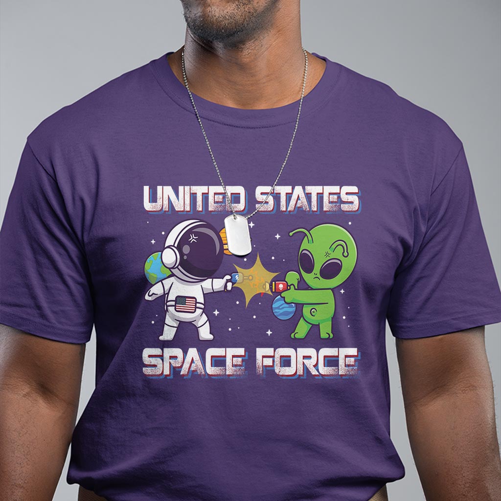 funny-us-space-force-t-shirt-army-astronaut-vs-alien