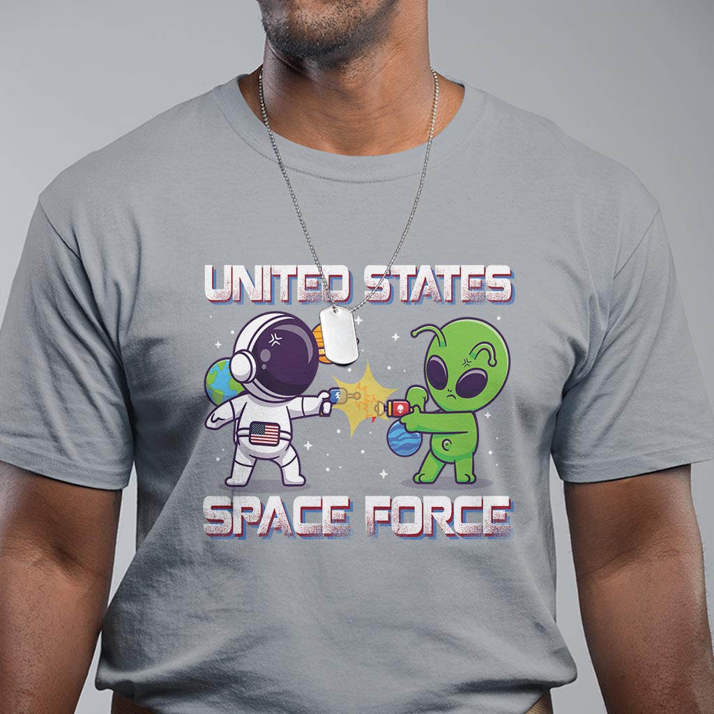 funny-us-space-force-t-shirt-army-astronaut-vs-alien