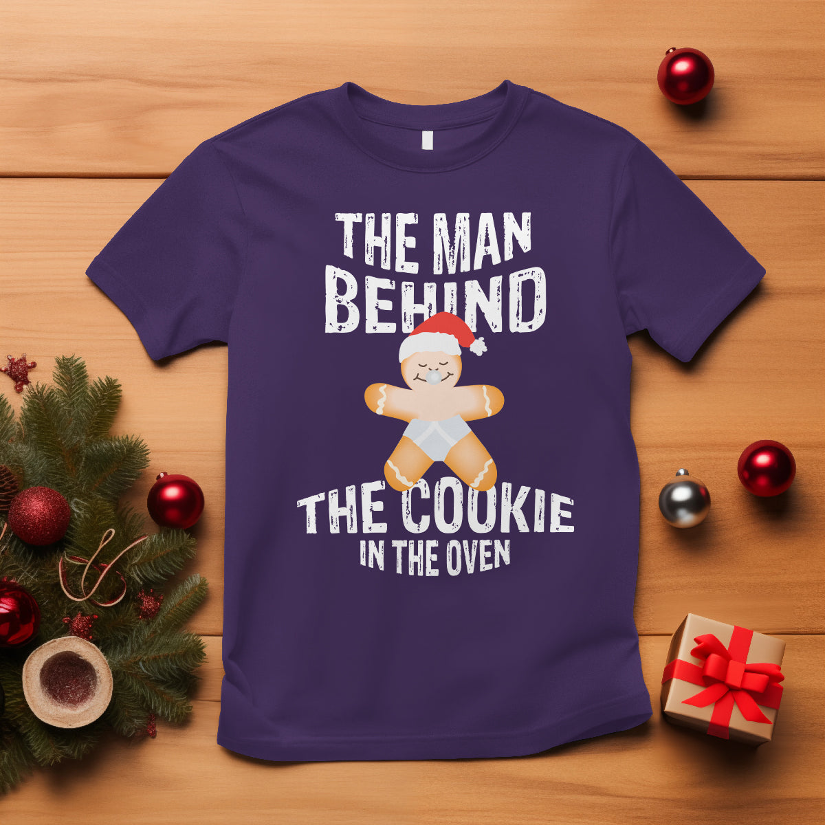 christmas-pregnancy-the-man-behind-the-cookie-in-the-oven-gingerbread-baby-t-shirt