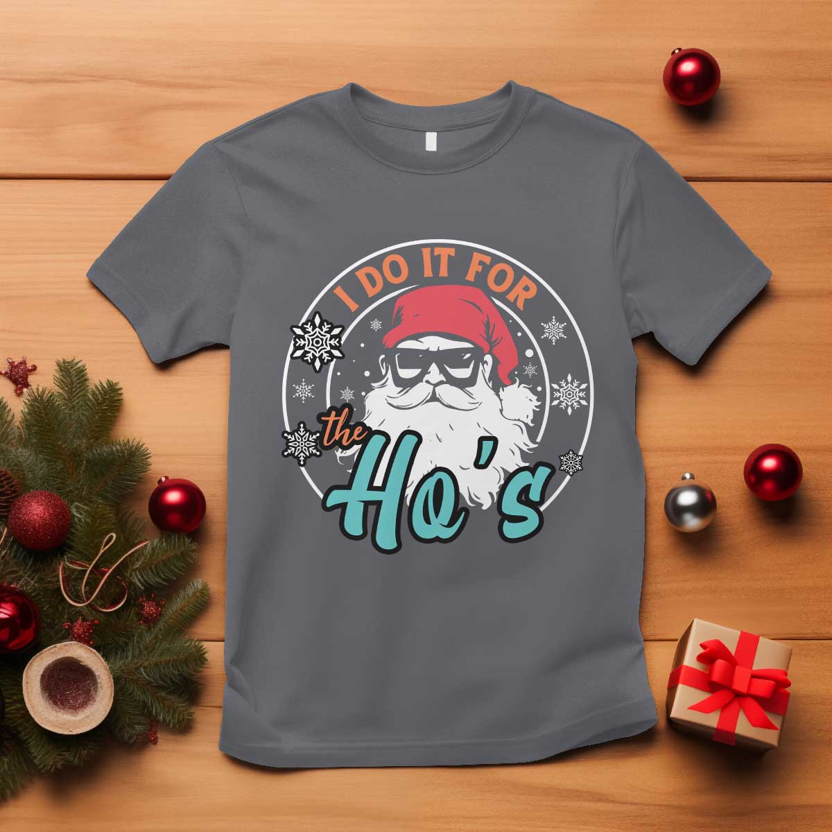 christmas-santa-t-shirt-i-do-it-for-the-hos