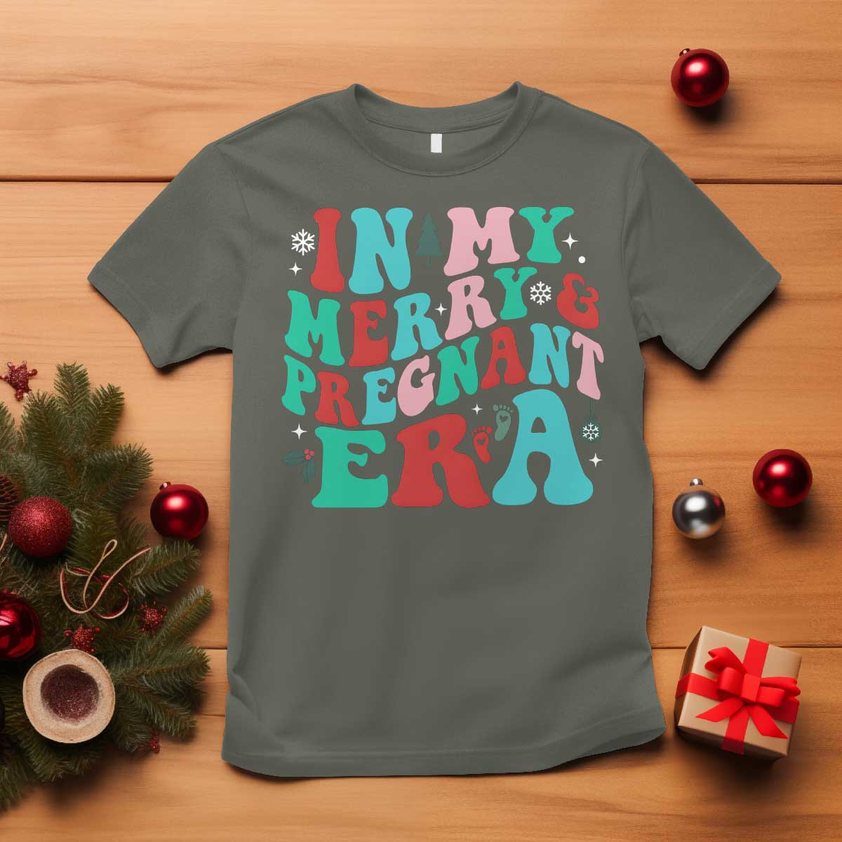 christmas-pregnancy-announcement-t-shirt-merry-pregnant-era-cute-groovy-christmas-holiday-xmas